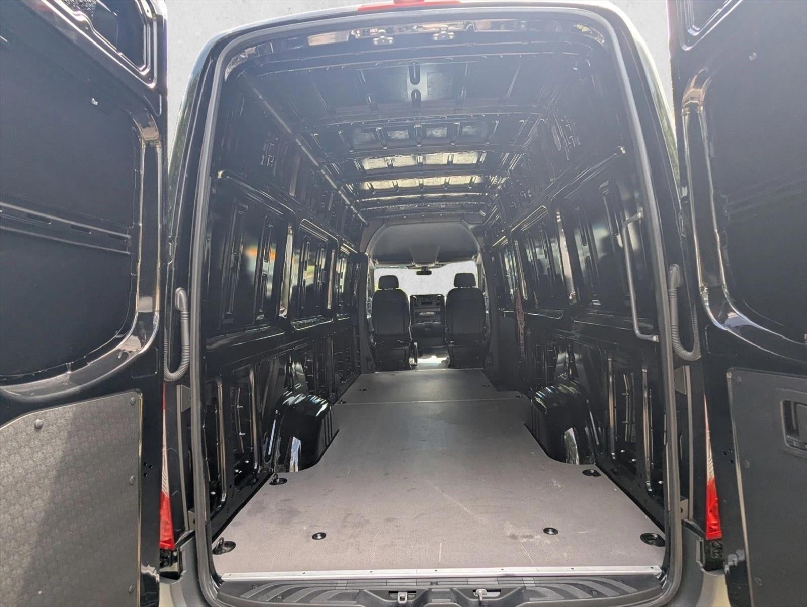 2025 Mercedes-Benz Sprinter Cargo Van 2500 High Roof I4 Diesel HO 170" AWD