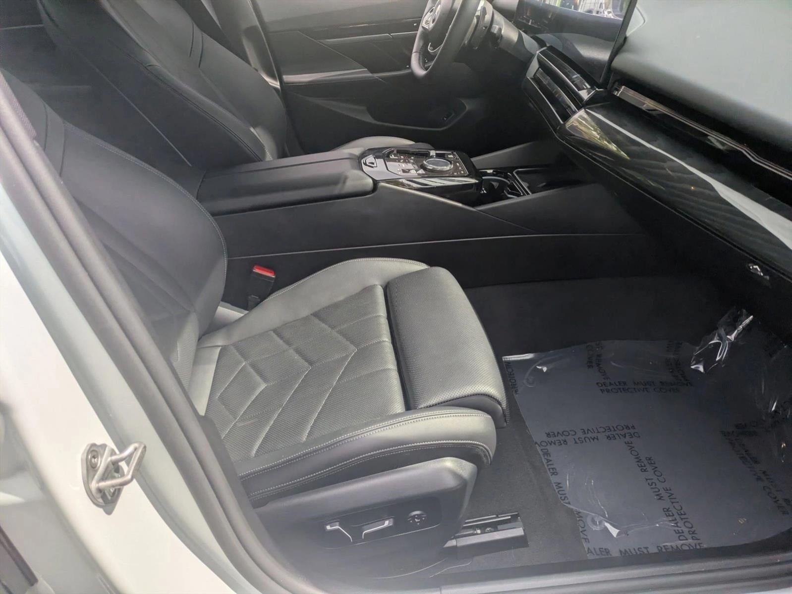 2024 BMW 530i Sedan