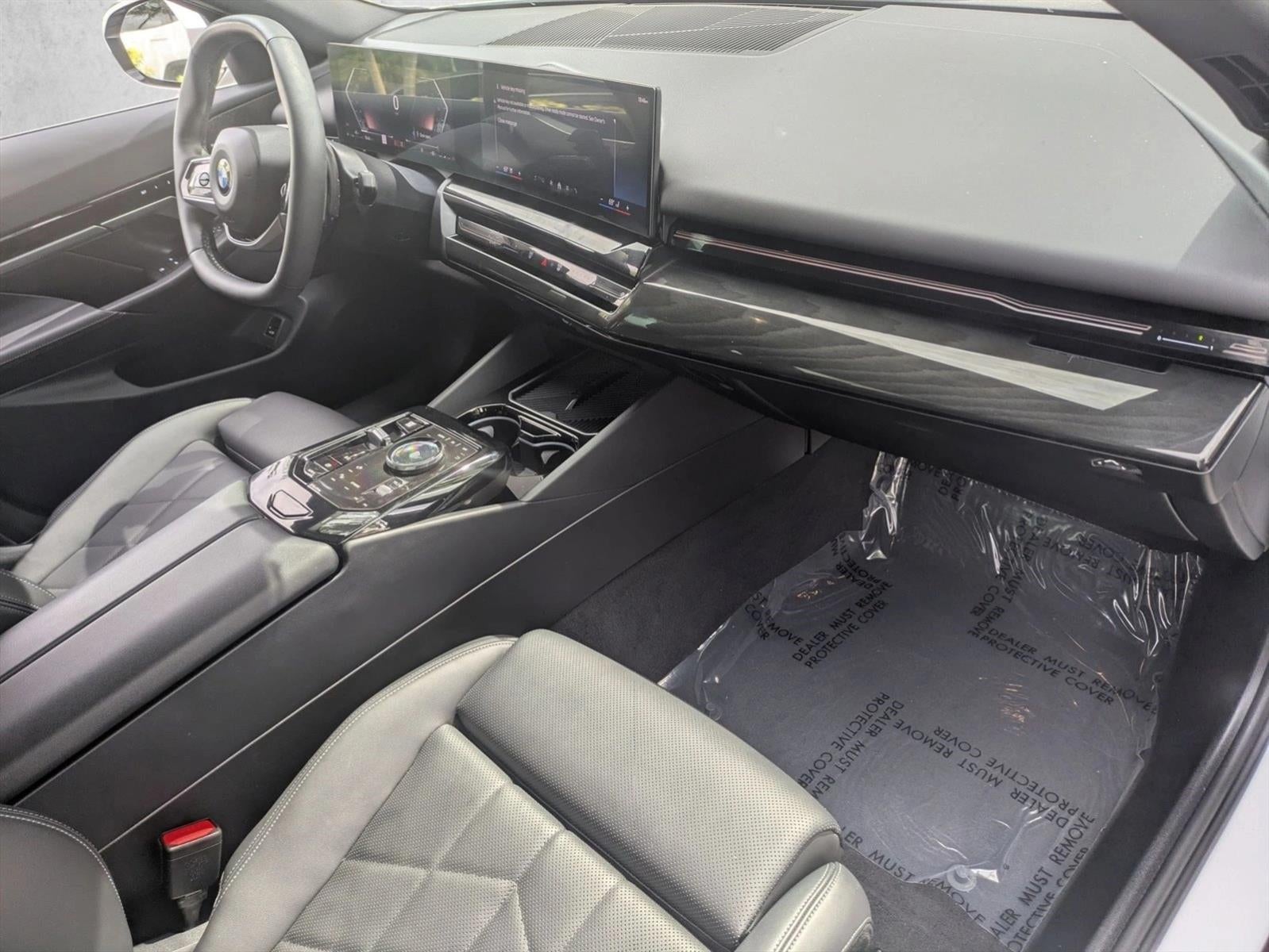 2024 BMW 530i Sedan
