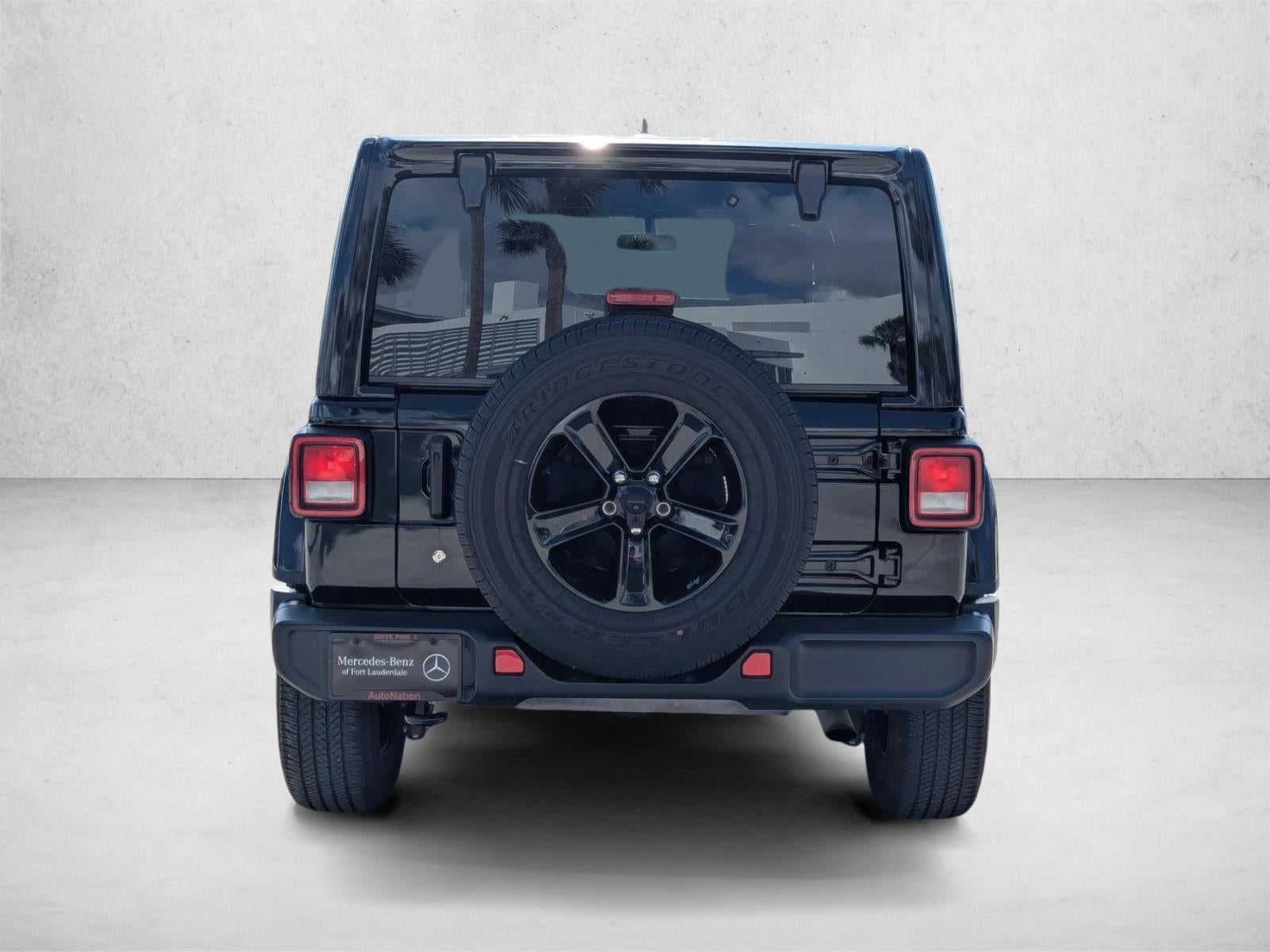 2020 Jeep Wrangler Unlimited Sahara Altitude 4x4