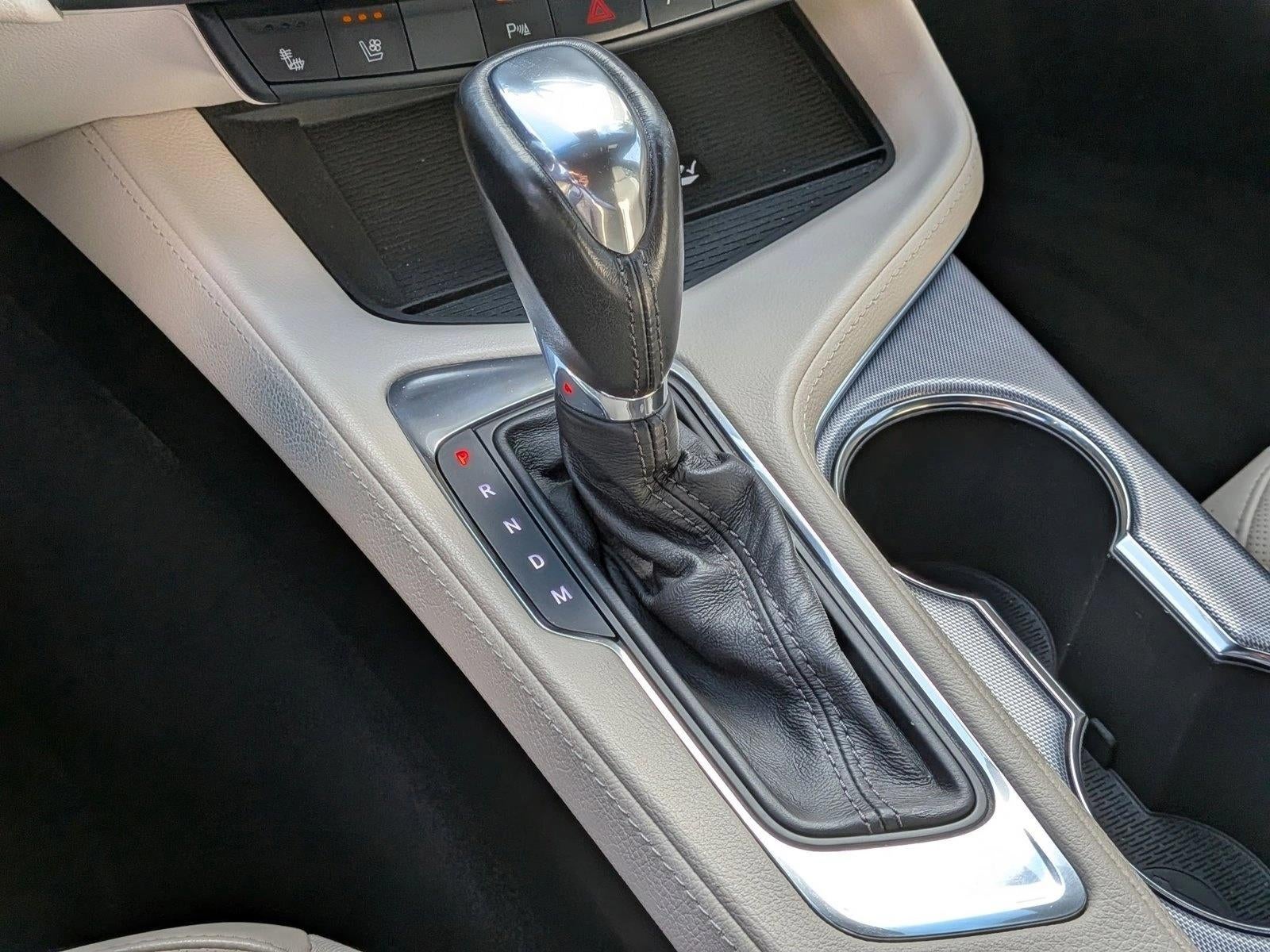2023 Cadillac CT4 4dr Sdn Premium Luxury