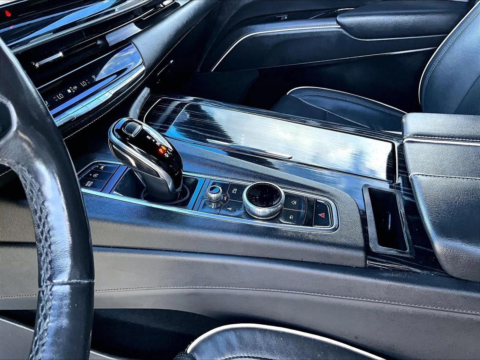 2021 Cadillac Escalade 4WD Sport