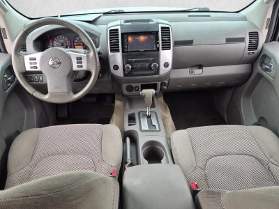 2017 Nissan Frontier Crew Cab 4x2 SV V6 Auto
