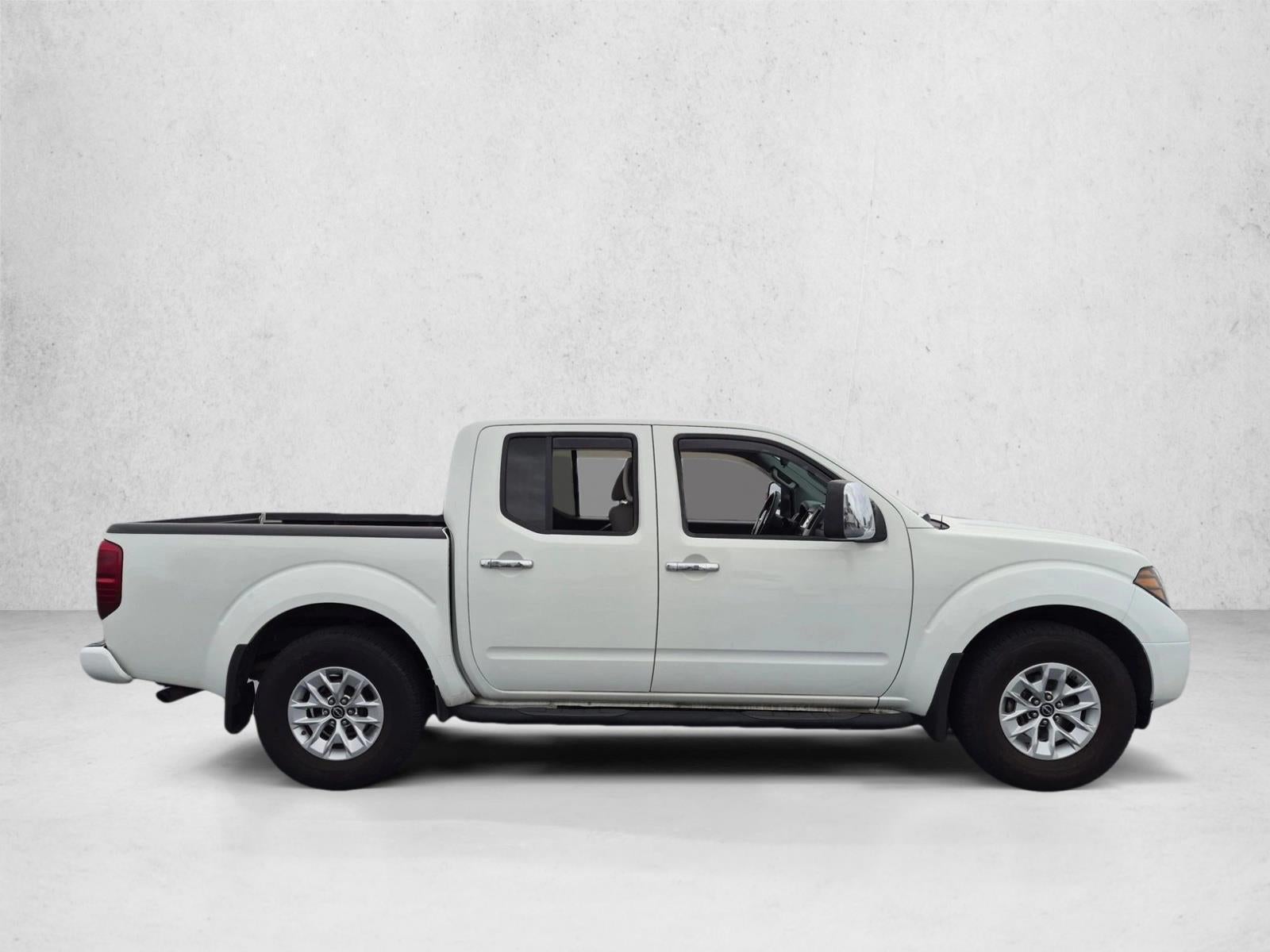 2017 Nissan Frontier Crew Cab 4x2 SV V6 Auto