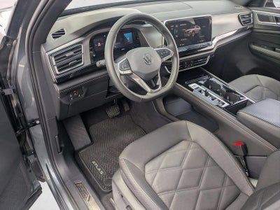 2024 Volkswagen Atlas Cross Sport 2.0T SE w/Technology 4MOTION