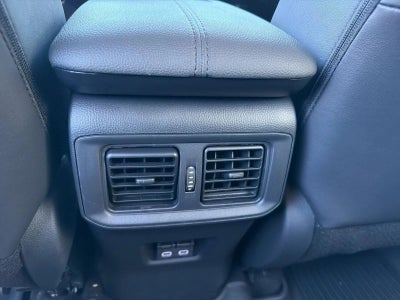 2025 Toyota RAV4 XLE Premium AWD (Natl)