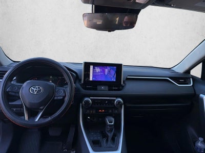 2025 Toyota RAV4 XLE Premium AWD (Natl)