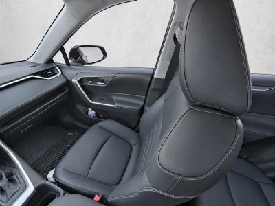 2025 Toyota RAV4 XLE Premium AWD (Natl)