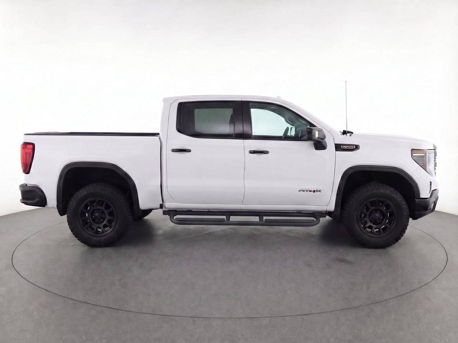 2024 GMC Sierra 1500 Crew Cab Short Box 4-Wheel Drive AT4X
