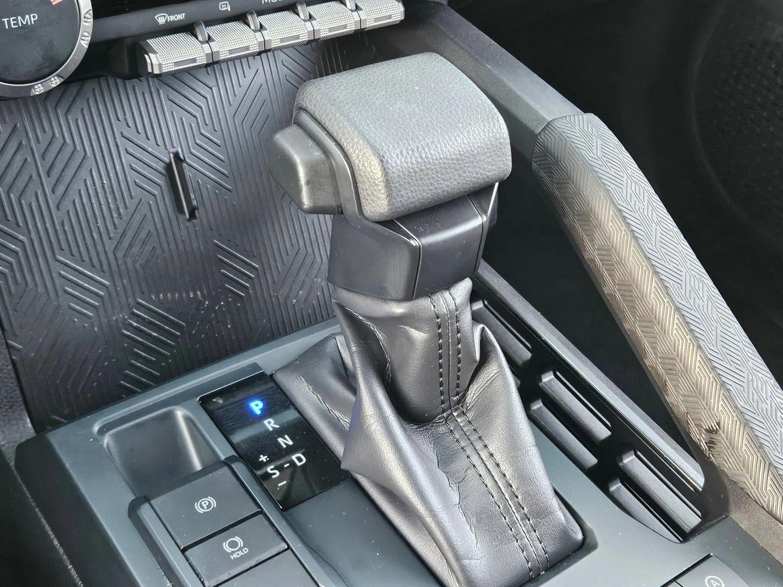 2024 Toyota Tacoma 2WD 2WD SR5 Double Cab 5' Bed AT (Natl)