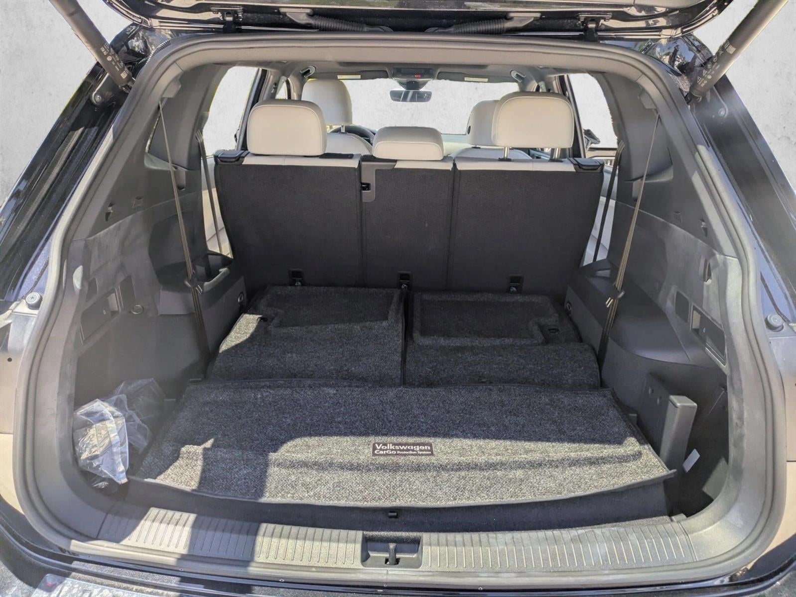 2024 Volkswagen Tiguan 2.0T SE R-Line Black FWD