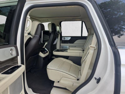 2018 Lincoln Navigator 4x4 Black Label