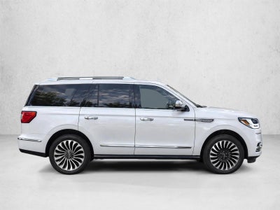 2018 Lincoln Navigator 4x4 Black Label