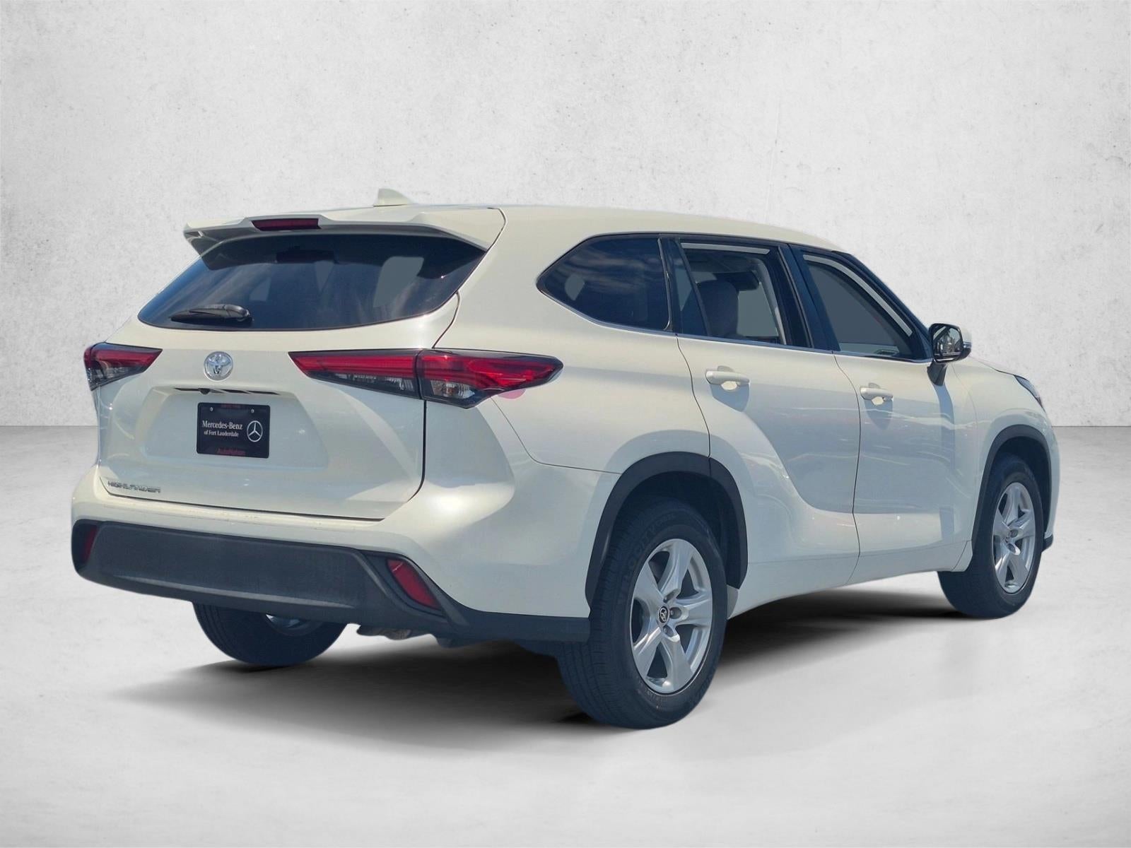 2021 Toyota Highlander L FWD (Natl)