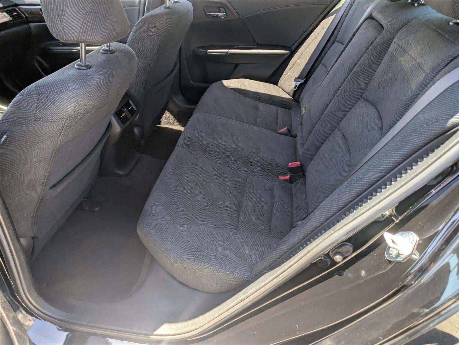 2017 Honda Accord Hybrid Sedan