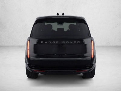 2025 Land Rover Range Rover P400 SE SWB