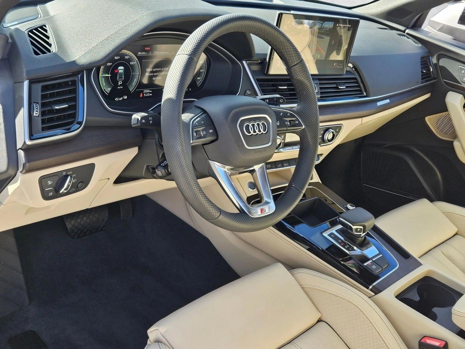 2025 Audi Q5 S line Premium Plus 55 TFSI e quattro