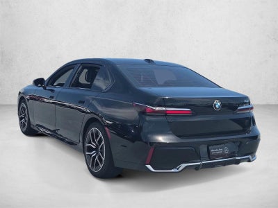 2023 BMW 740i Sedan