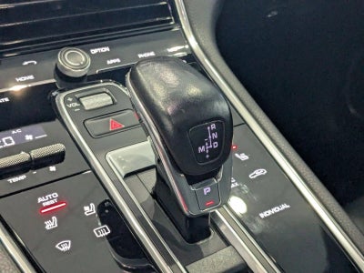 2017 Porsche Panamera RWD