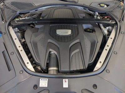 2017 Porsche Panamera RWD