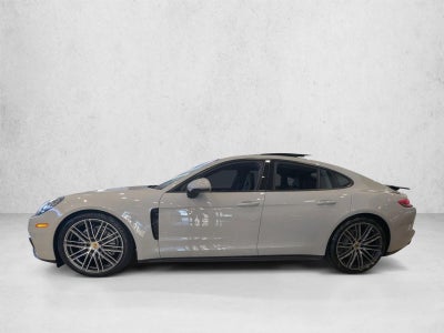 2017 Porsche Panamera RWD