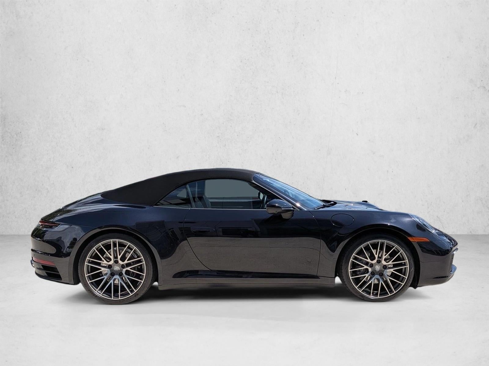 2022 Porsche 911 Carrera Cabriolet