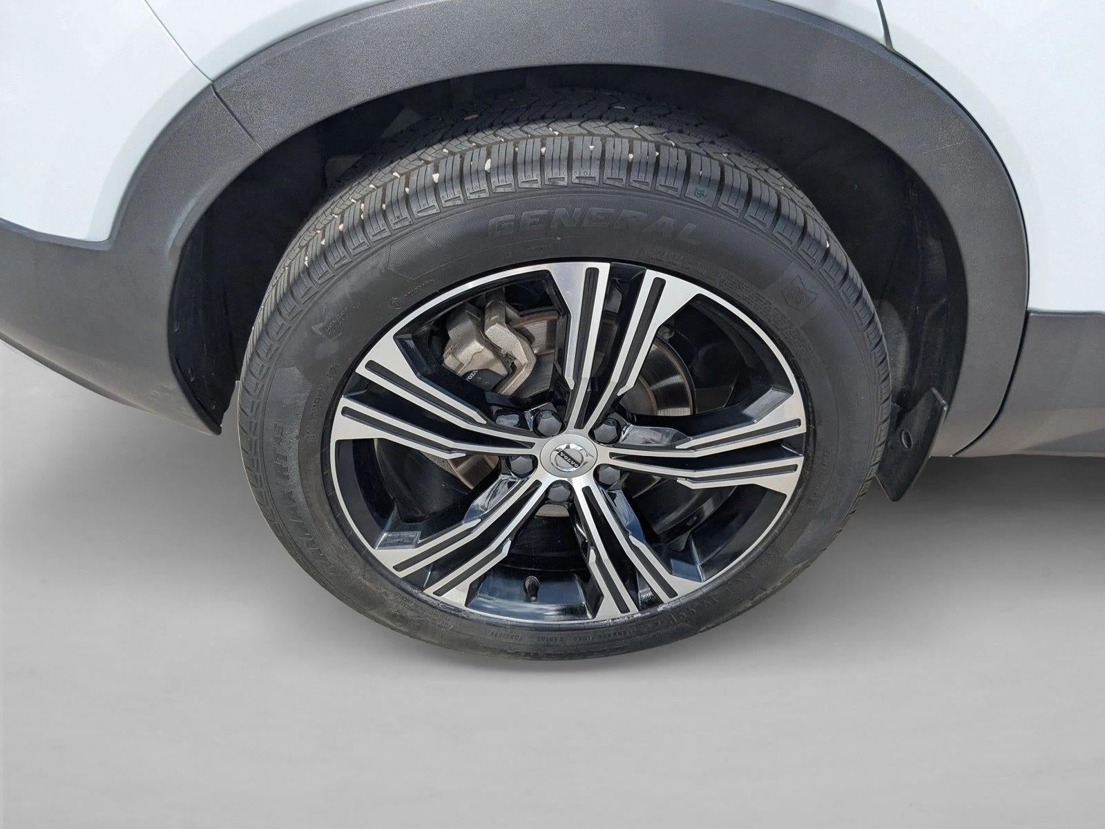 2020 Volvo XC40 T5 AWD Inscription