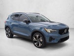 2023 Volvo XC40 B4 FWD Plus Dark Theme