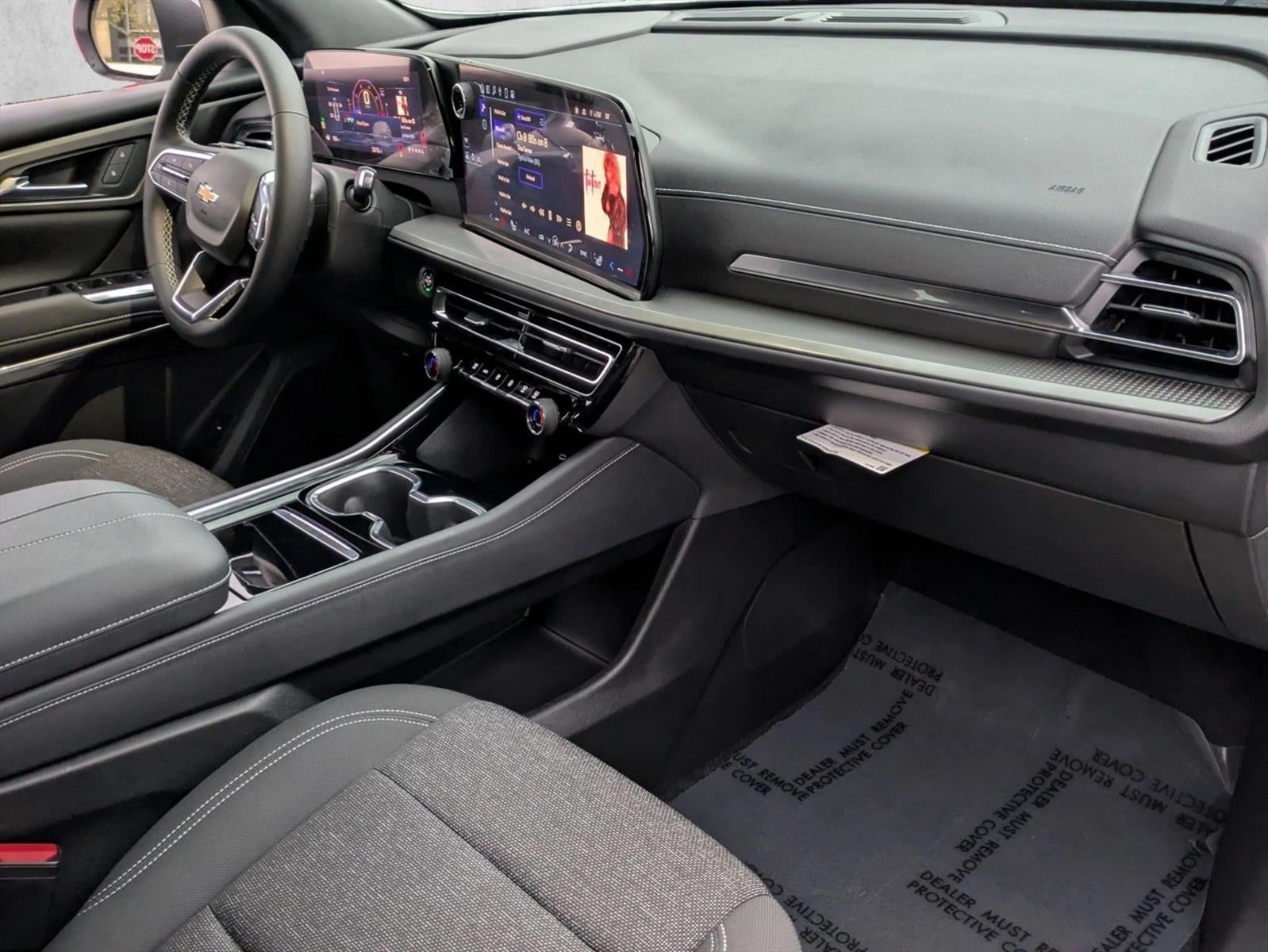 2024 Chevrolet Traverse LS w/1LS