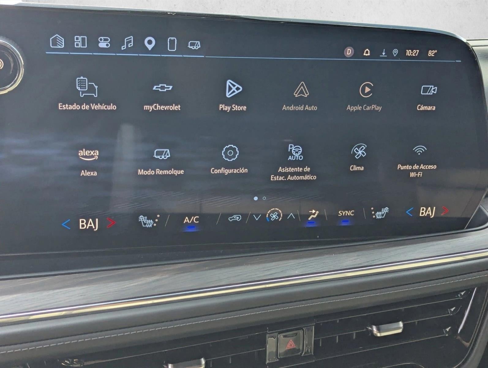 2025 Chevrolet Suburban 4WD LT