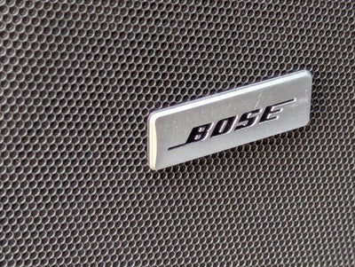 2025 Chevrolet Suburban 4WD LT