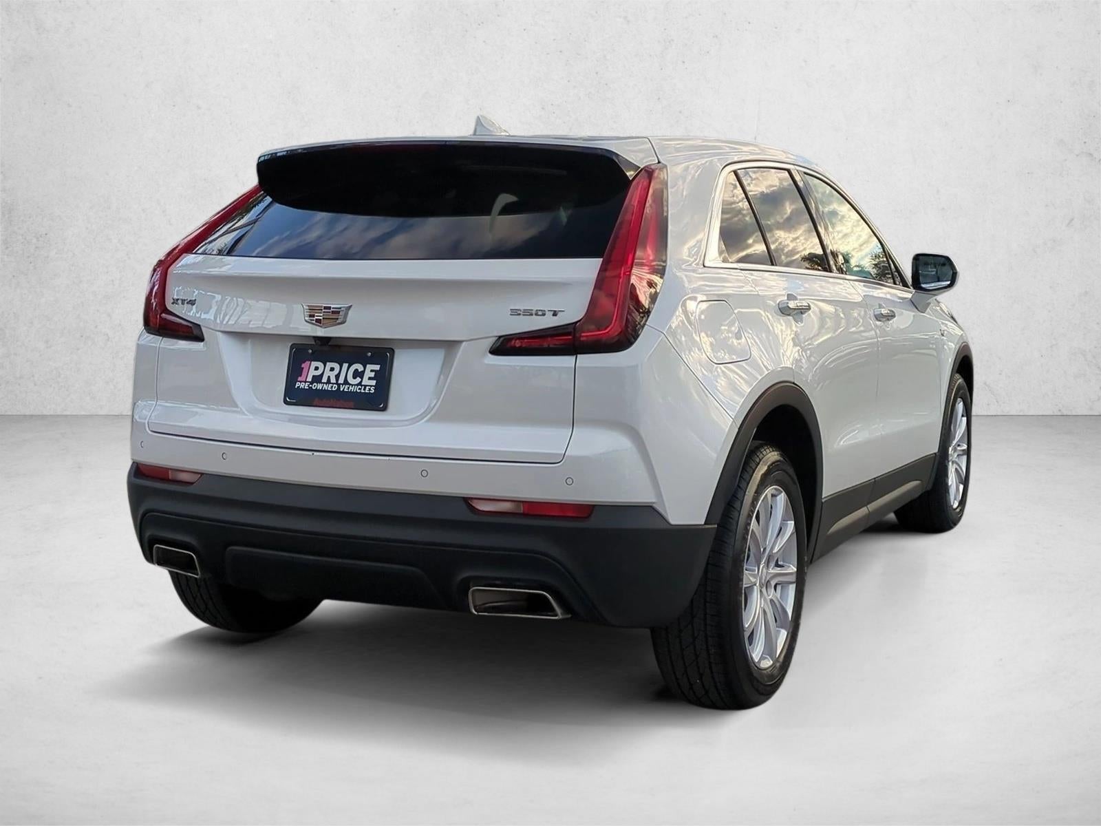 2022 Cadillac XT4 FWD 4dr Luxury