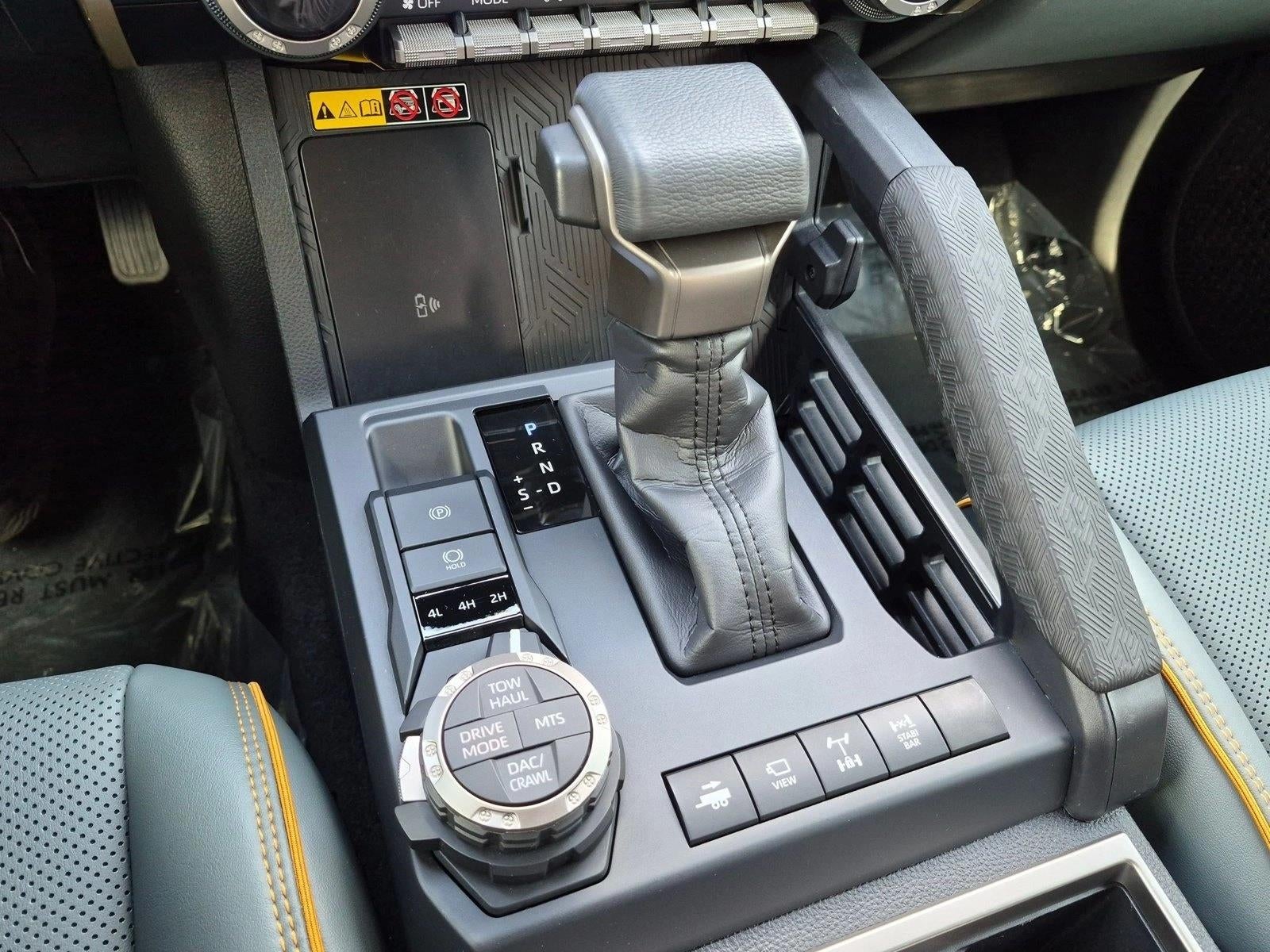 2026 Toyota Tacoma 4WD 4WD Trailhunter Hybrid Double Cab 6' Bed AT (Natl)