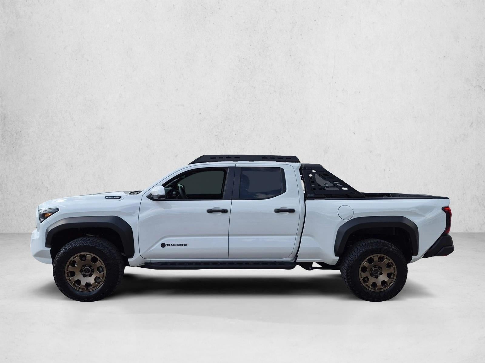 2026 Toyota Tacoma 4WD 4WD Trailhunter Hybrid Double Cab 6' Bed AT (Natl)