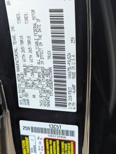 2024 Toyota Tundra 4WD 4WD SR5 CrewMax 5.5' Bed (SE)