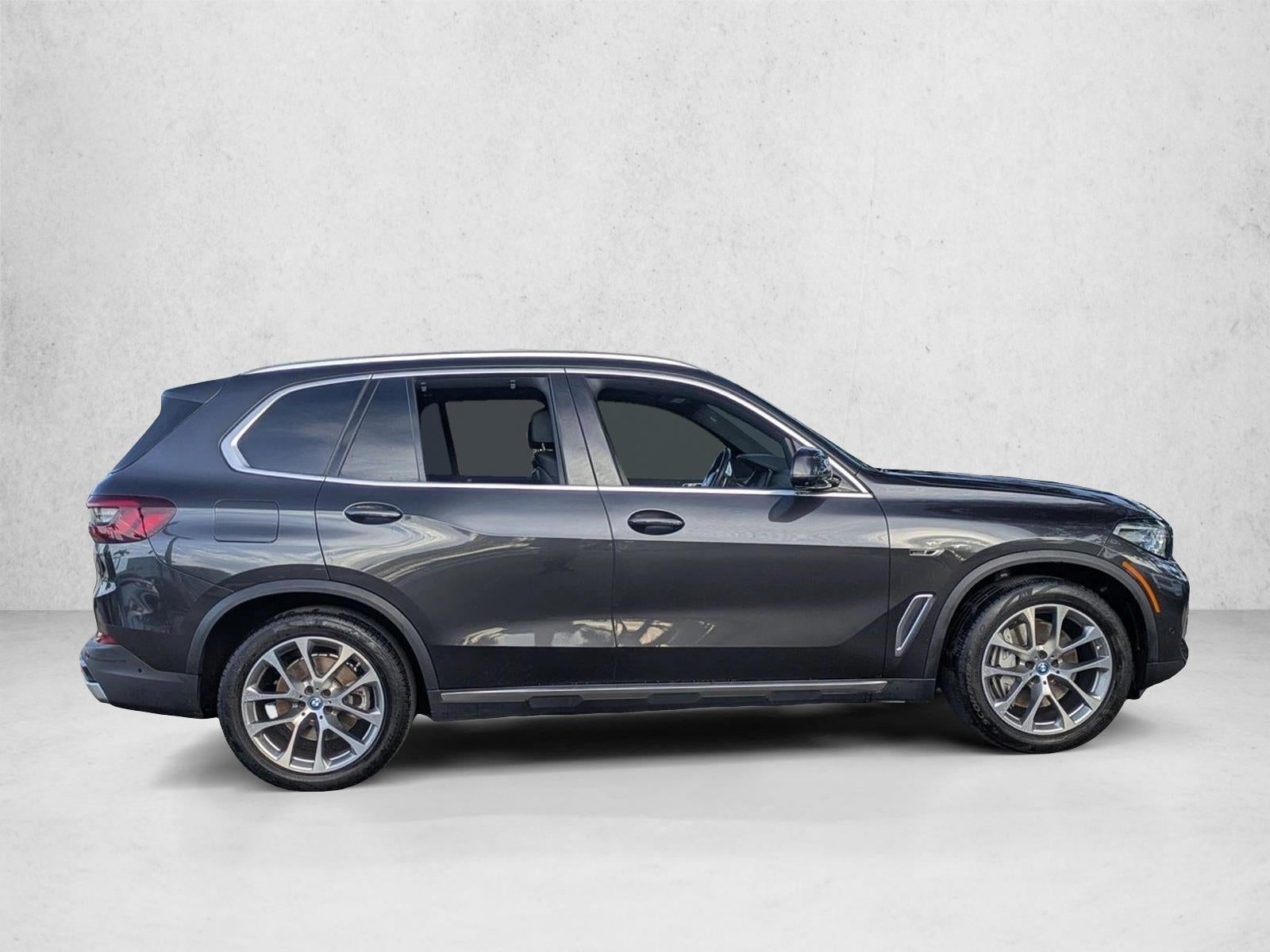 2022 BMW X5 xDrive45e Plug-In Hybrid
