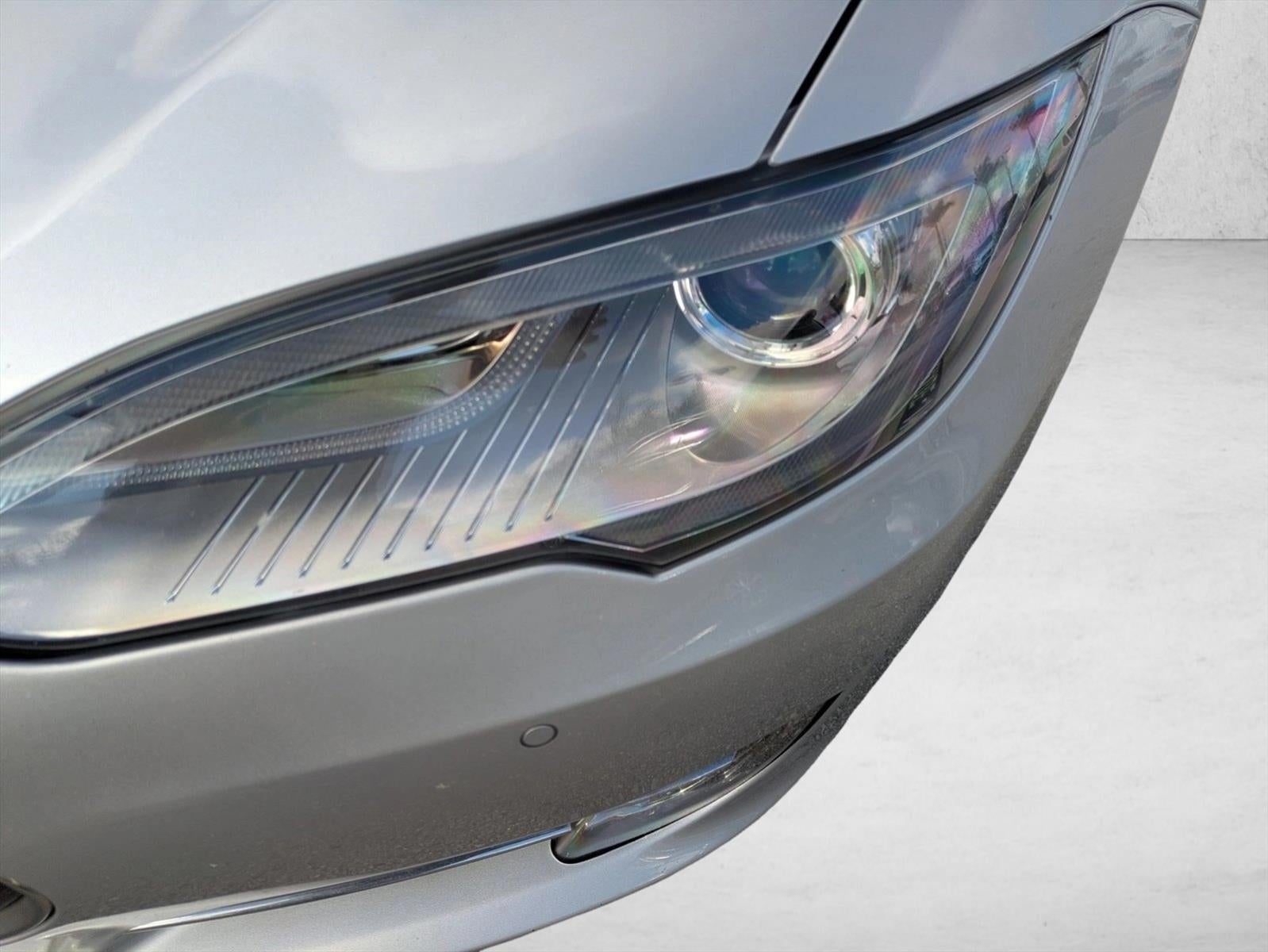 2015 Tesla Model S 4dr Sdn AWD 85D