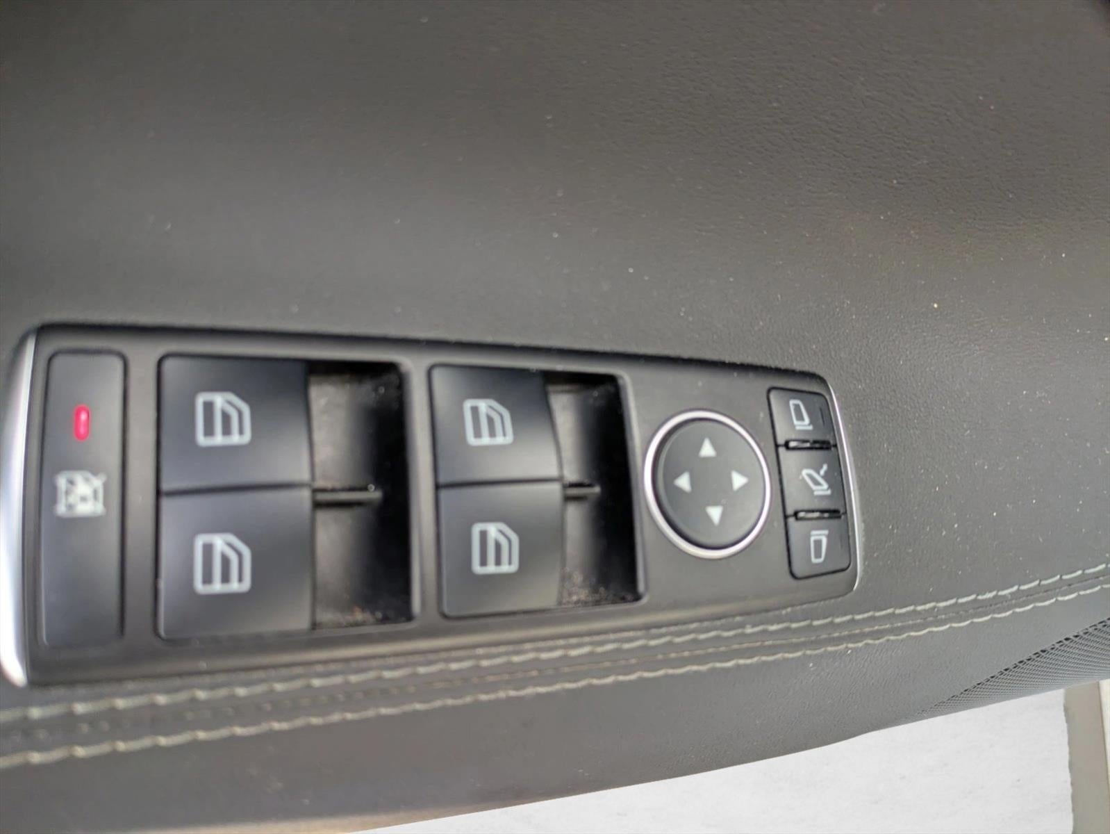 2015 Tesla Model S 4dr Sdn AWD 85D