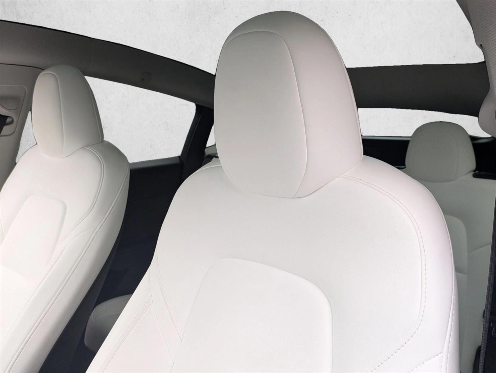 2025 Tesla Model Y Long Range RWD *Ltd Avail*