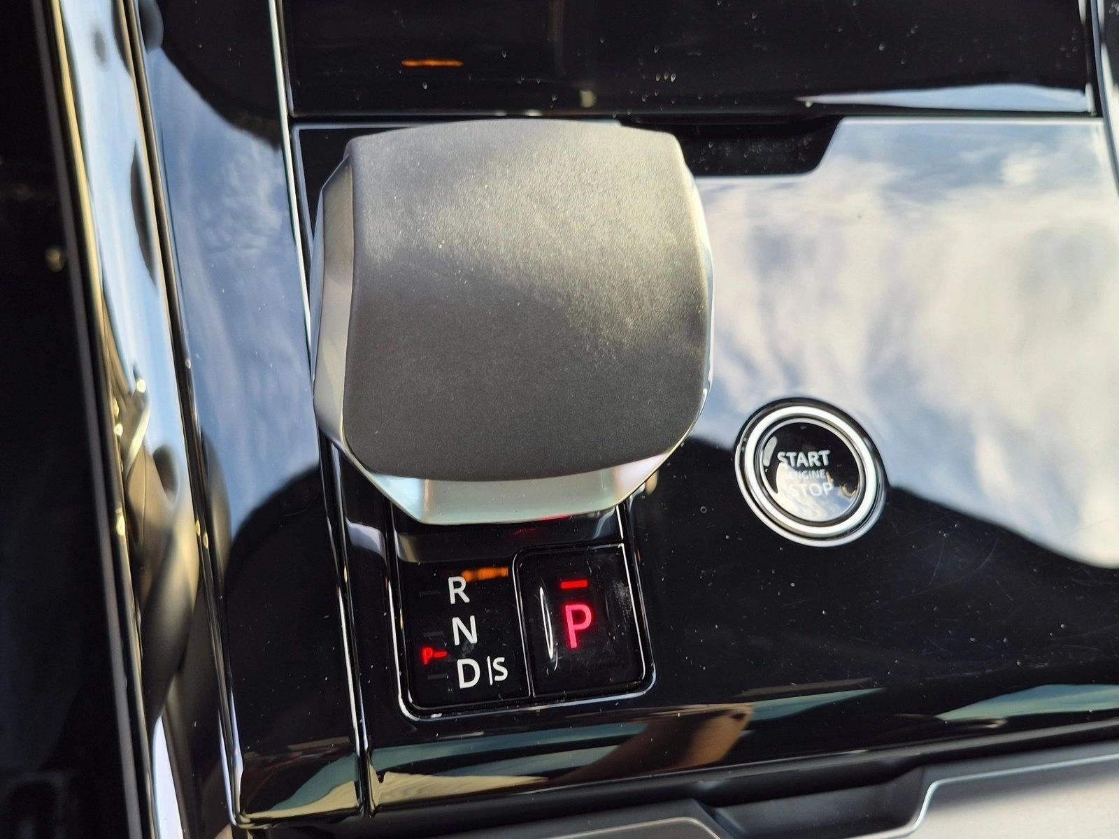 2024 Land Rover Range Rover Sport P360 SE