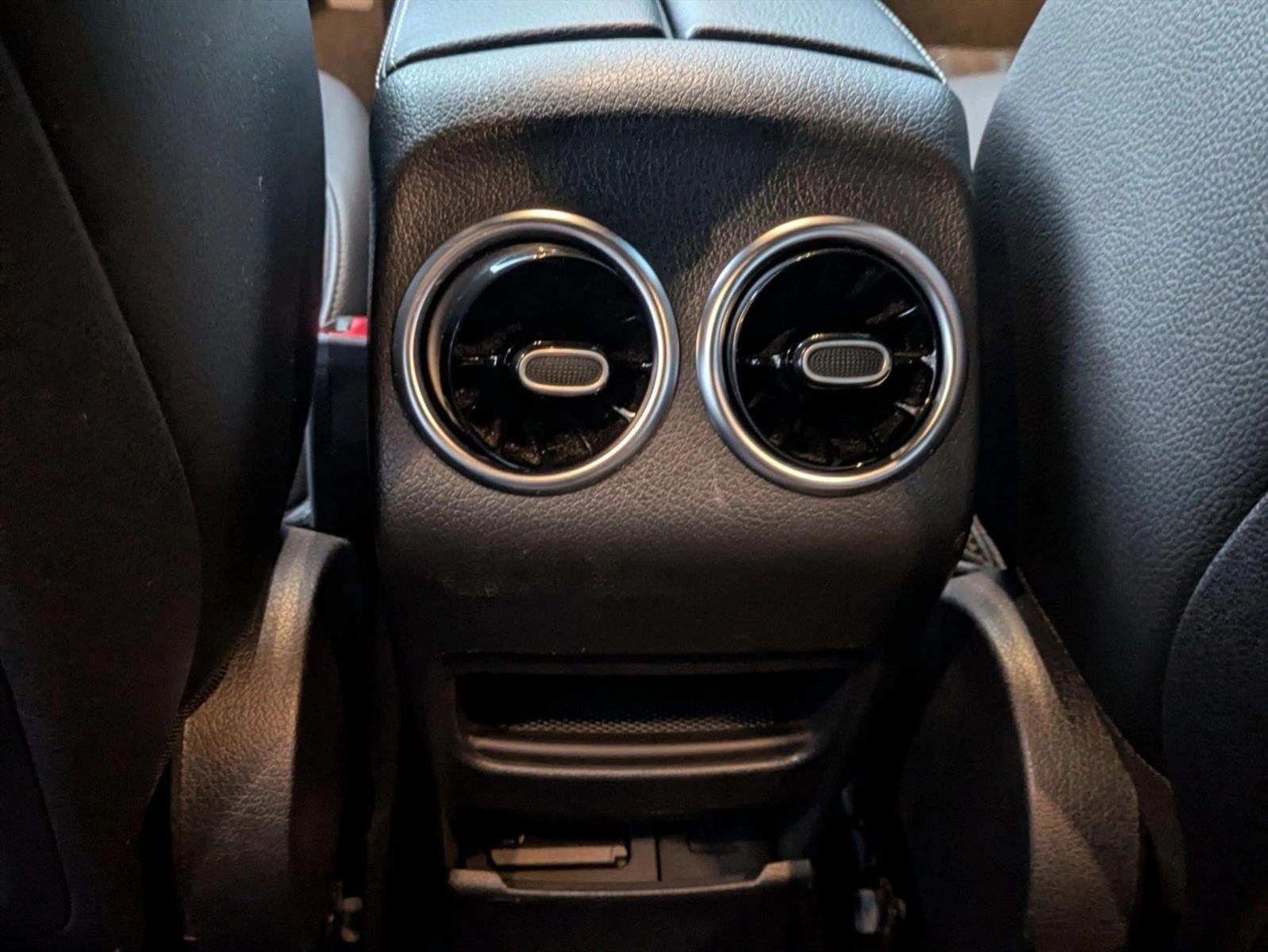2021 Mercedes-Benz GLB GLB 250 4MATIC® SUV