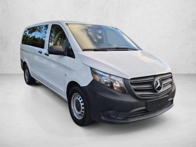 2023 Mercedes-Benz Metris Passenger Van Standard Roof 126" Wheelbase