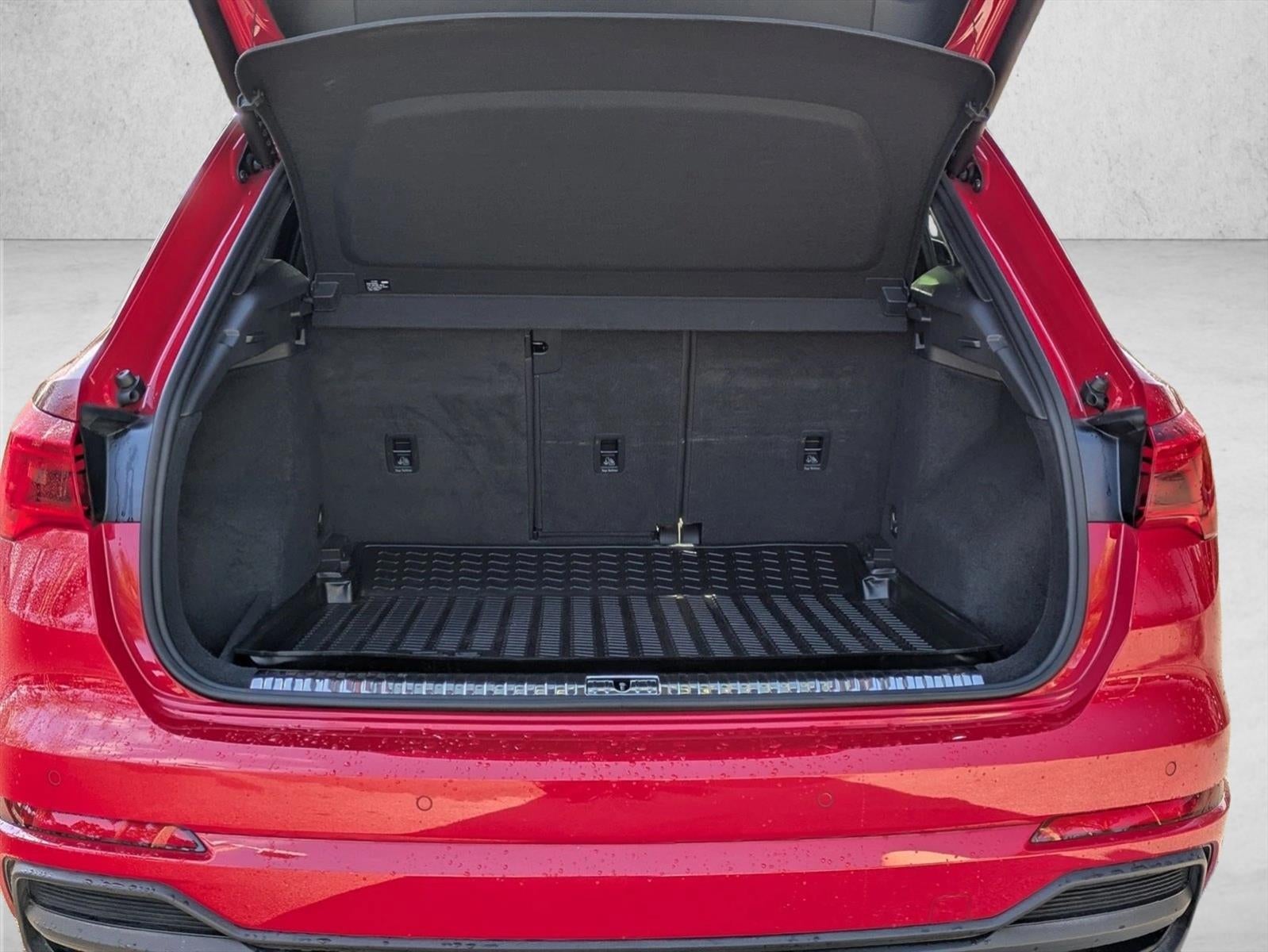 2023 Audi Q3 S line Premium Plus 45 TFSI quattro