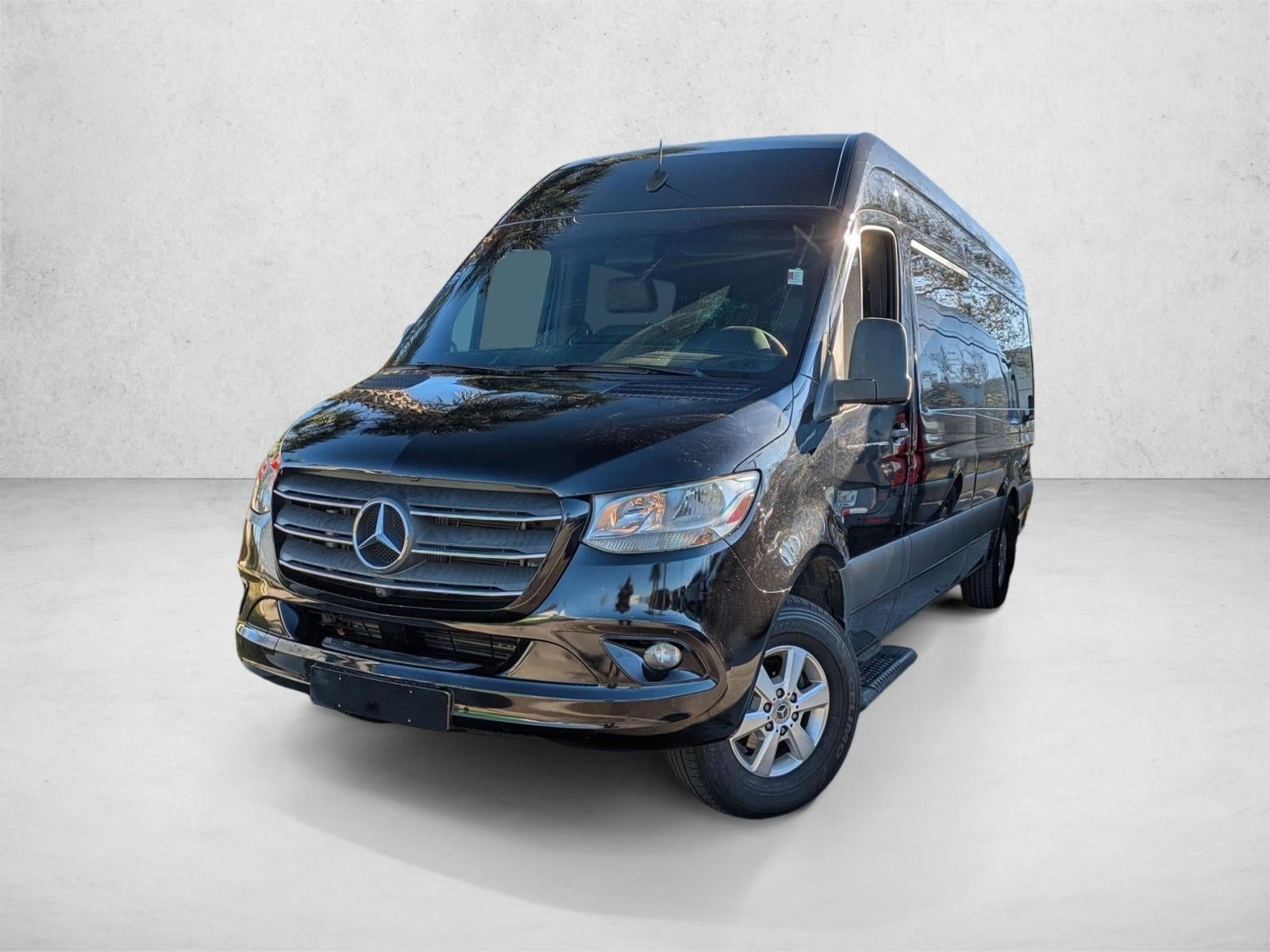 2019 Mercedes-Benz Sprinter Passenger Van 2500 High Roof I4 170" RWD
