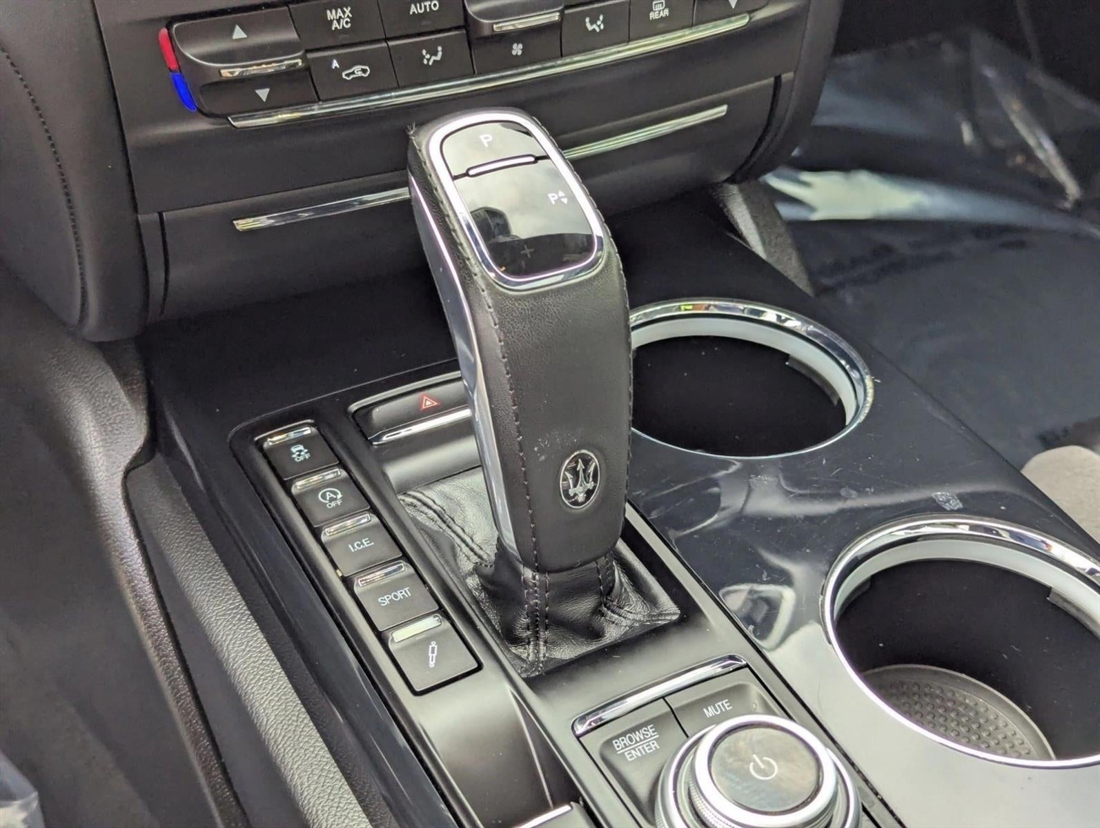 2022 Maserati Ghibli Modena Q4 3.0L