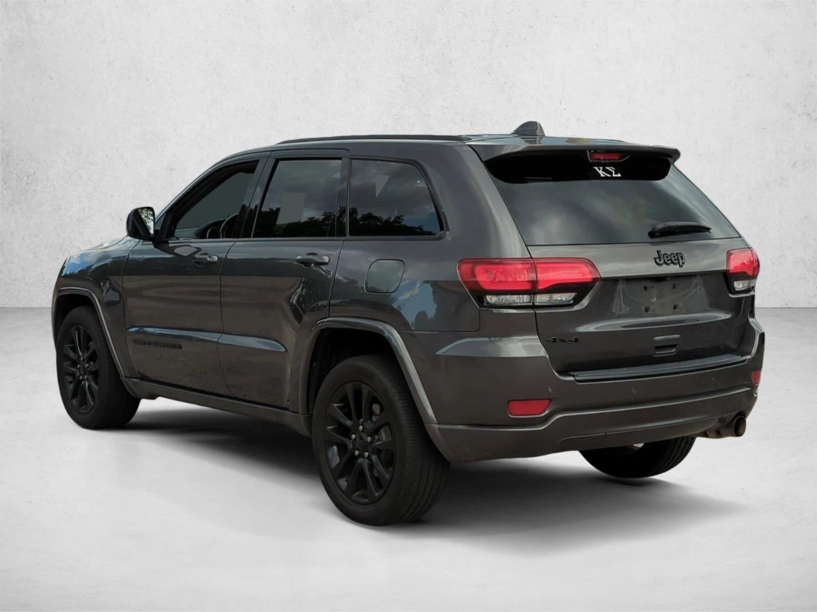 2018 Jeep Grand Cherokee Altitude 4x4 *Ltd Avail*