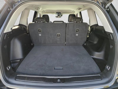 2023 Jeep Grand Cherokee Limited 4x2