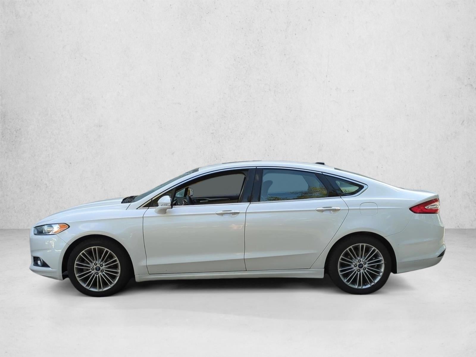 2015 Ford Fusion 4dr Sdn SE FWD