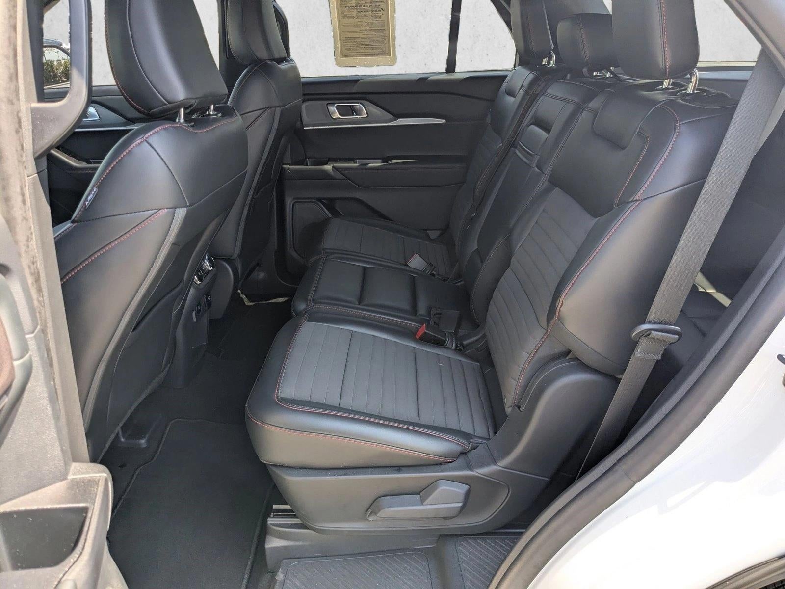 2025 Ford Explorer ST-Line RWD