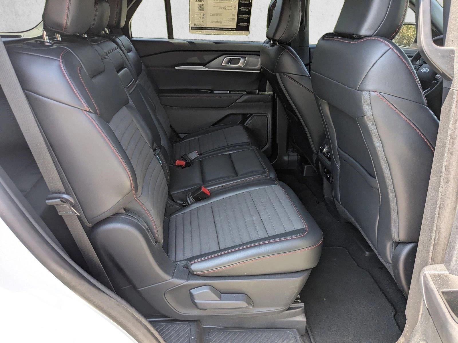 2025 Ford Explorer ST-Line RWD